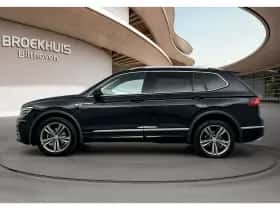 Volkswagen Tiguan (2021) thumbnail 4