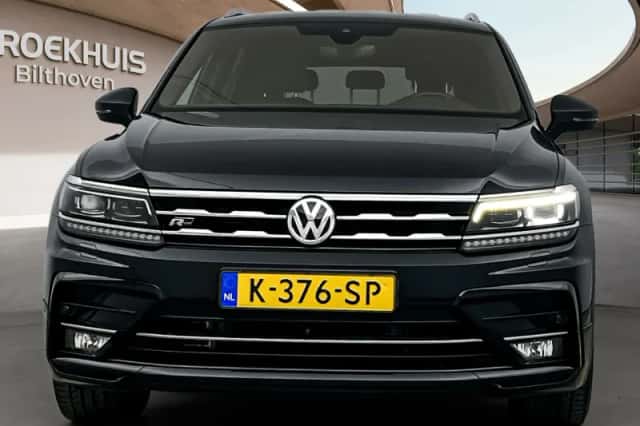 Volkswagen Tiguan (2021) thumbnail 5
