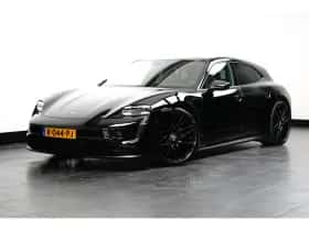 Porsche Taycan (2022) thumbnail 1