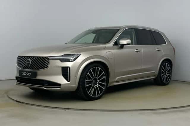 Volvo XC90 (2026) thumbnail 2