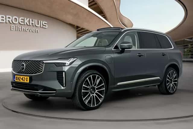 Volvo XC90 (2026) thumbnail 1