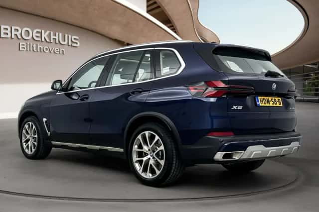 BMW X5 (2025) thumbnail 4