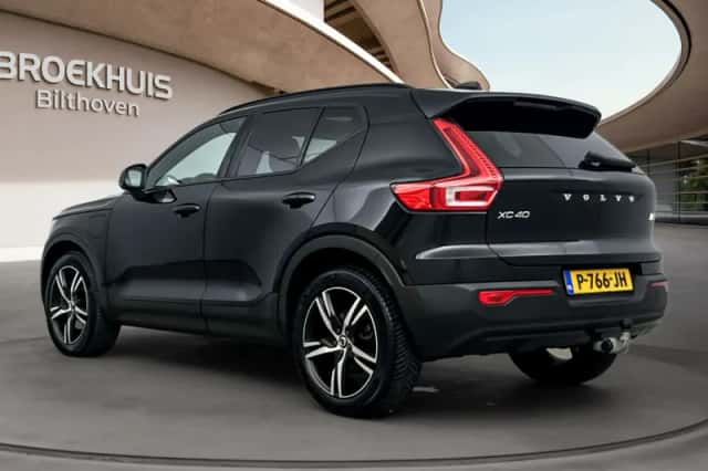 Volvo XC40 (2022) thumbnail 4