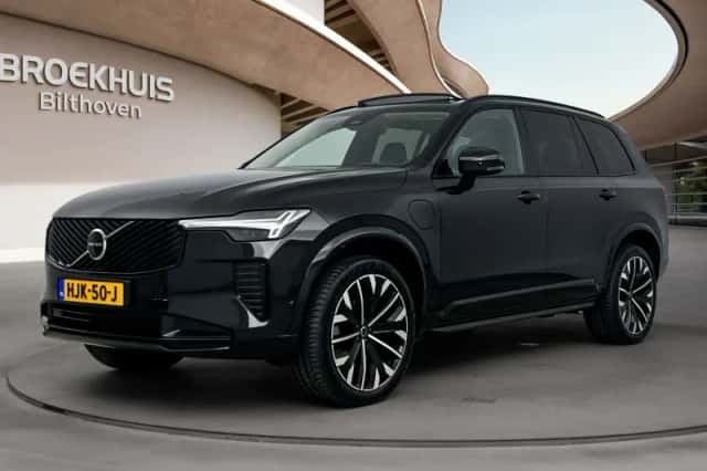 Volvo XC90 (2025) thumbnail 1