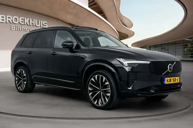 Volvo XC90 (2025) thumbnail 2