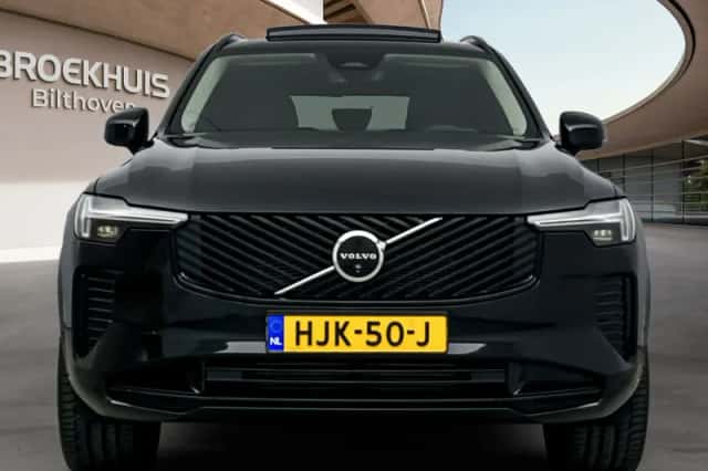 Volvo XC90 (2025) thumbnail 6
