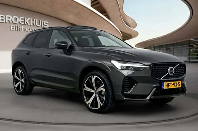Volvo XC60 (2025) thumbnail 2
