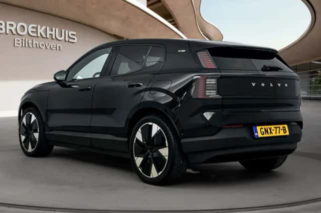 Volvo EX30 (2024) thumbnail 5