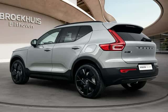 Volvo EX40 (2026) thumbnail 4