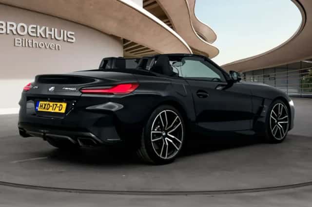 BMW Z4 (2022) thumbnail 3