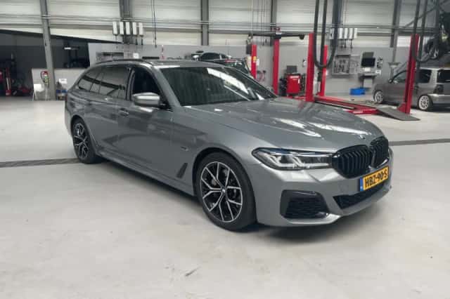 BMW 5-Serie (2024) thumbnail 3