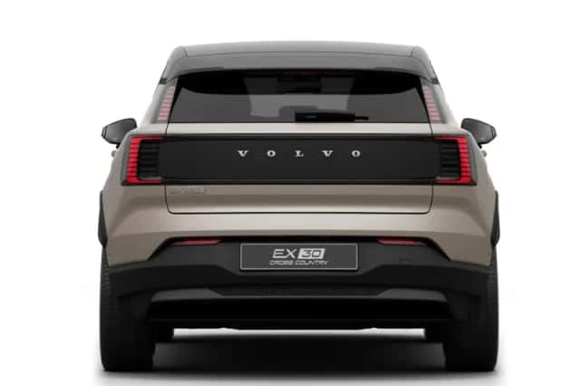 Volvo EX30 (2026) thumbnail 4
