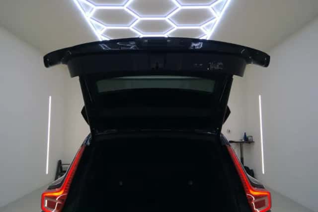 Volvo XC40 (2021) thumbnail 6
