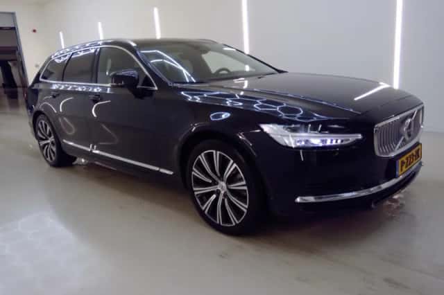 Volvo V90 (2022) thumbnail 5