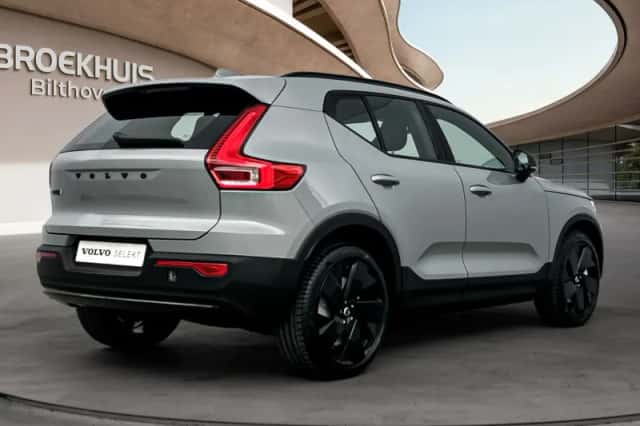 Volvo EX40 (2026) thumbnail 3
