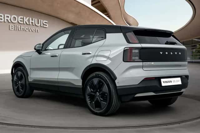 Volvo EX30 (2026) thumbnail 1