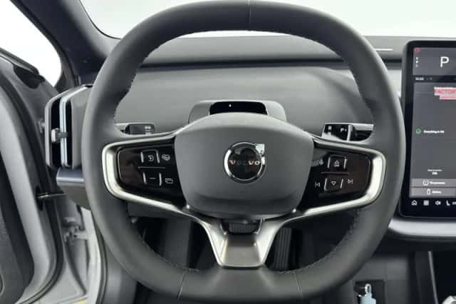 Volvo EX30 (2026) thumbnail 6