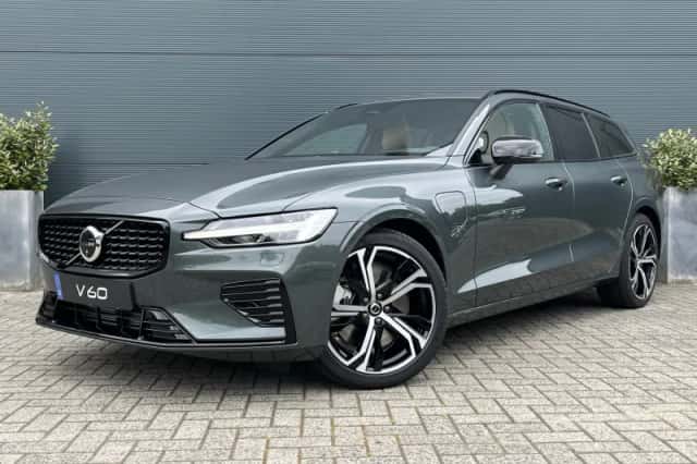 Volvo V60 (2026) thumbnail 1