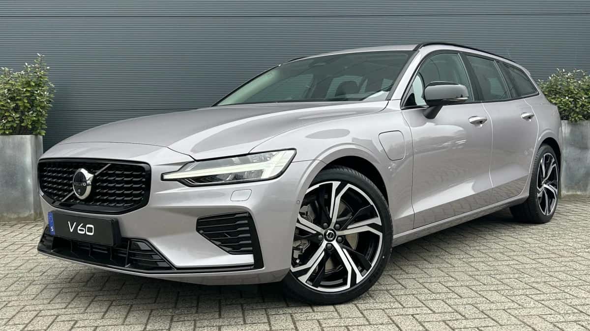 Volvo V60 (2026) — foto 1