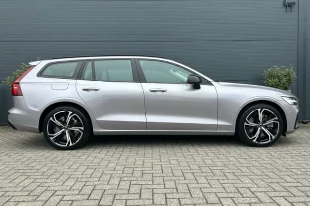 Volvo V60 (2026) thumbnail 3