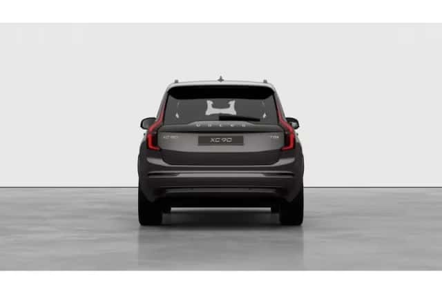 Volvo XC90 (2025) thumbnail 4