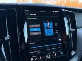 Volvo XC60 (2024) thumbnail 18