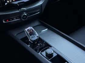 Volvo XC60 (2024) thumbnail 23
