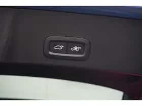 Volvo XC40 (2022) thumbnail 22