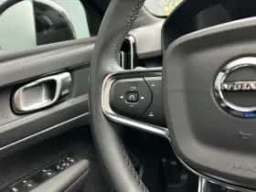 Volvo C40 (2022) thumbnail 12