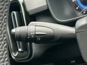 Volvo C40 (2022) thumbnail 14