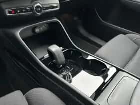 Volvo C40 (2022) thumbnail 6