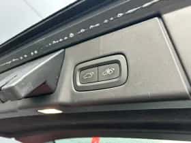 Volvo V90 (2016) thumbnail 17