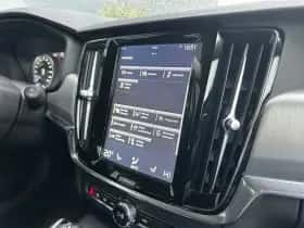 Volvo V90 (2016) thumbnail 23