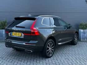 Volvo XC60 (2021) thumbnail 3