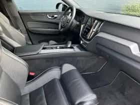 Volvo XC60 (2020) thumbnail 24