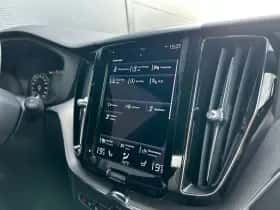 Volvo XC60 (2020) thumbnail 26