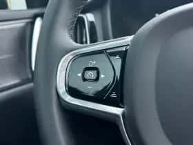 Volvo V60 (2023) thumbnail 17