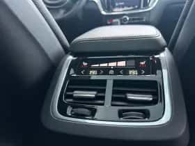 Volvo V60 (2023) thumbnail 26