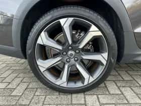 Volvo V60 (2023) thumbnail 4