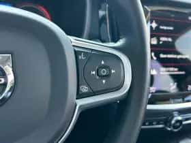 Volvo V60 (2021) thumbnail 13