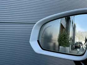Volvo V60 (2021) thumbnail 6