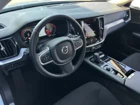 Volvo V60 (2021) thumbnail 7