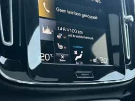 Volvo XC40 (2022) thumbnail 22