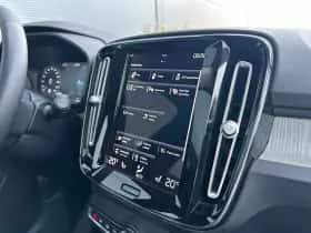 Volvo XC40 (2022) thumbnail 26