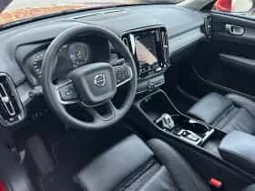 Volvo XC40 (2022) thumbnail 7