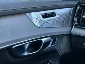 Volvo XC90 (2025) thumbnail 12