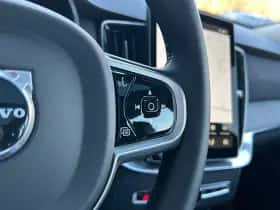Volvo XC90 (2025) thumbnail 17