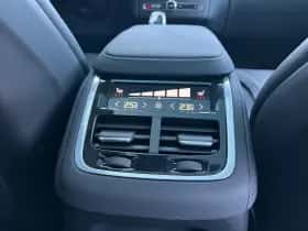 Volvo XC90 (2025) thumbnail 28