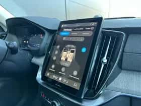 Volvo XC90 (2025) thumbnail 38