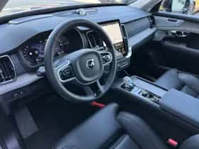 Volvo XC90 (2025) thumbnail 6